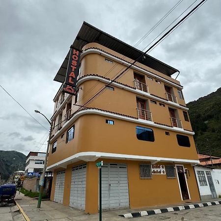 Hostal Tinkoj Chavín de Huantar Екстериор снимка
