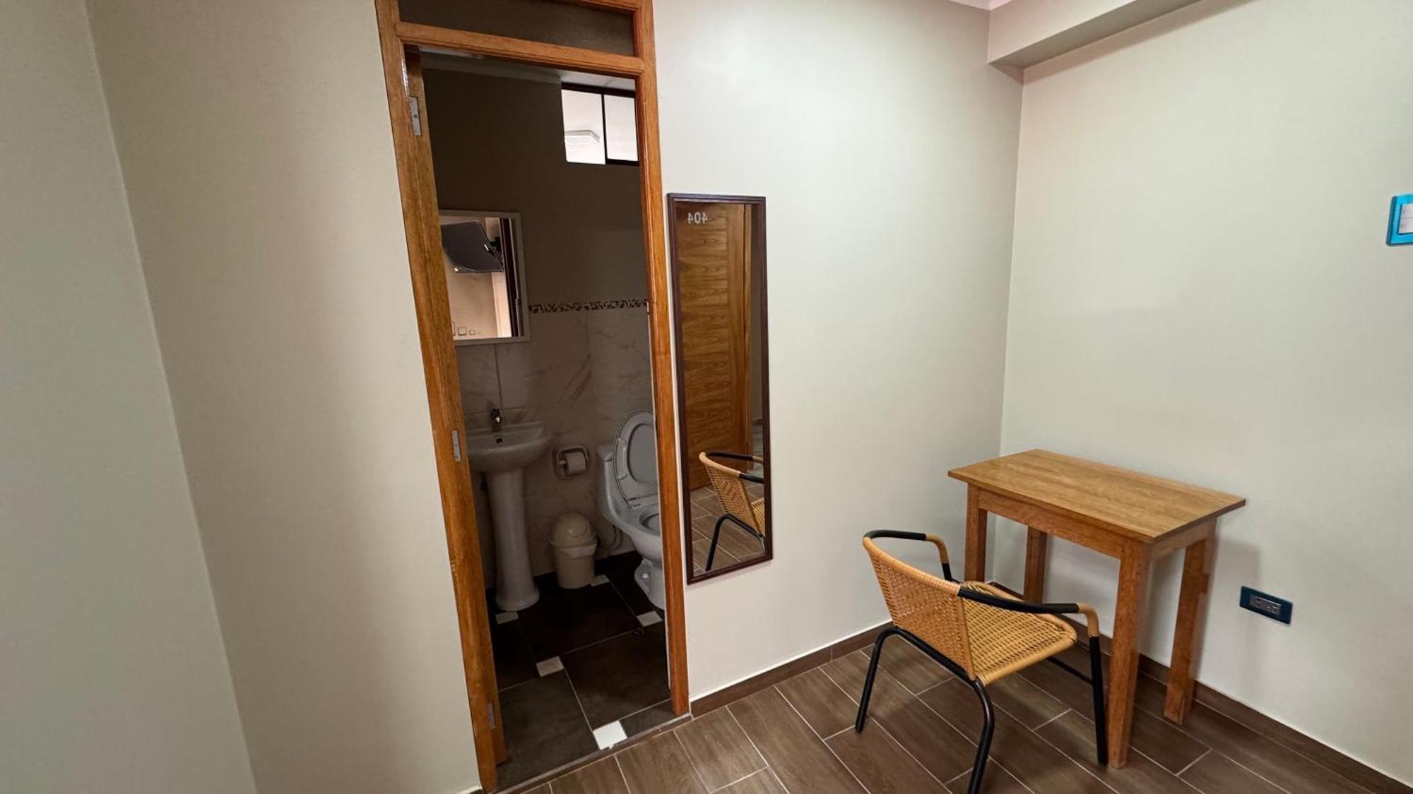 Hostal Tinkoj Chavín de Huantar Екстериор снимка